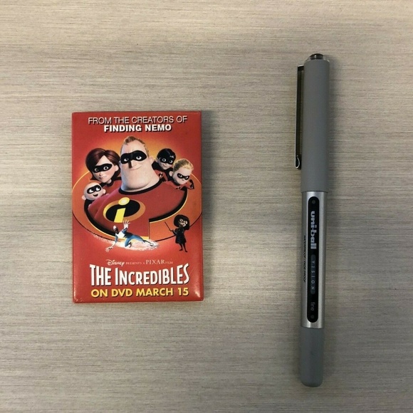 Incredibles DVD Release Button - Picture 2 of 3